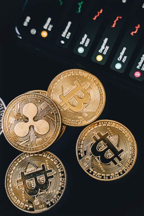 4 Film Stars That are Known to Love Bitcoin - FAULT Magazine