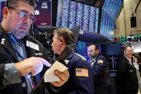 Stocks Cheered Tariff Relief. Economic Growth Still Hangs in the Balance