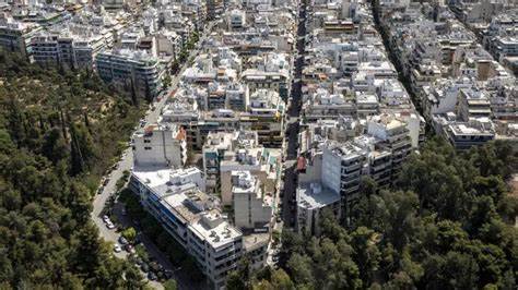Tentative tree planting 'decades overdue' in sweltering Athens