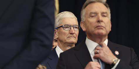 Tim Cook Called Texas Governor to Stop Online Child-Safety Legislation