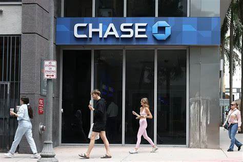 JPMorgan’s Lake to get expanded role as international exec leaves