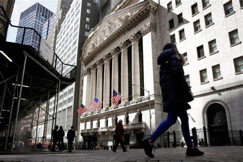 US Stocks Rise As Crypto Falls After Wall Street Earnings Disappoint - Binance