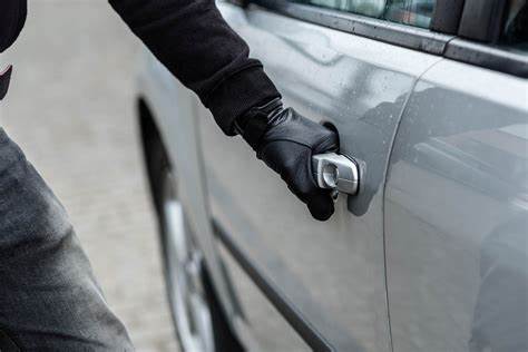 Couple steals back their own car after tracking an AirTag in it