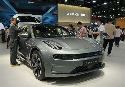 Zeekr Group reports slight revenue increase in Q1 2025