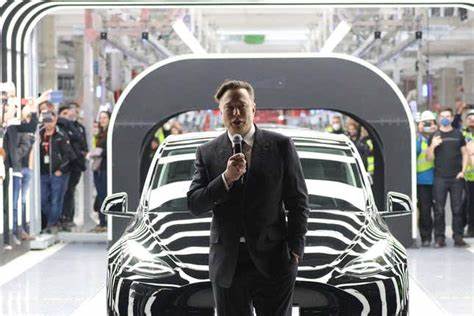 Musk: I’ll still be Tesla chief in five years – unless I die