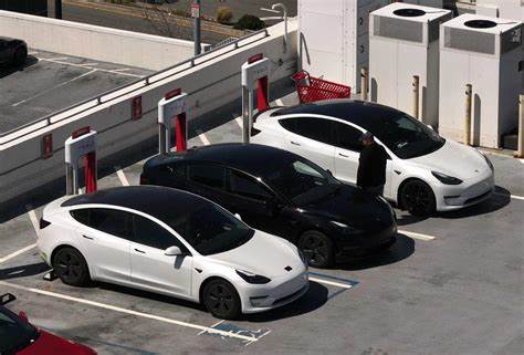 Tesla Stock Is Rising. Elon Musk Confirms His Exit From Washington