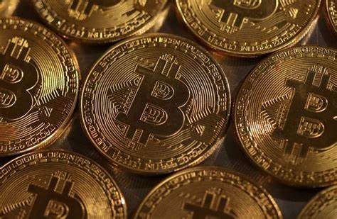 MicroStrategy shares fall 13% after convertible deal for bitcoin purchases - Reuters