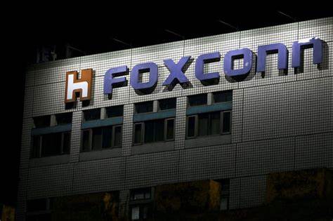 Foxconn Posts Strong Profit But Lowers Guidance Amid Tariff Risks