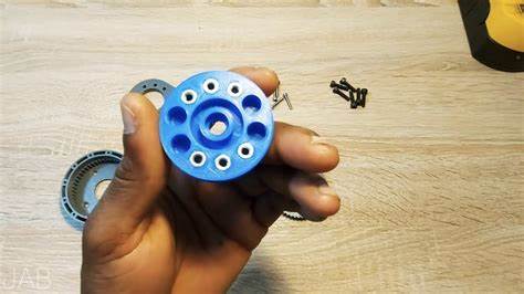 Show HN: Low-backlash Angular gearbox and 3D-printed wrist differential [video]