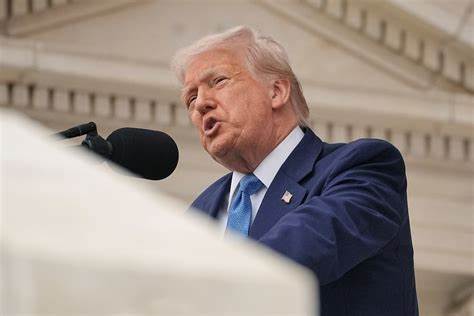 Trump Says Fannie Mae, Freddie Mac Would Keep U.S. Guarantees as ‘Public’ Firms. The Stocks Surge