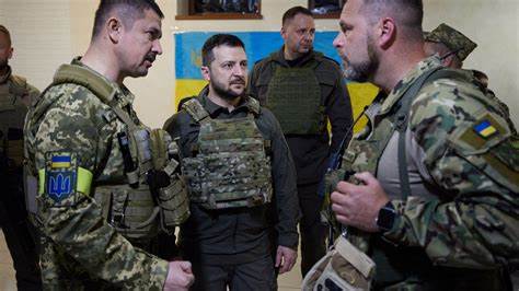 Ukraine-Krieg im Liveticker: +++ 22:16 Selenskyj wirbt für Investitionen in den amerikanischen Rüstungssektor
