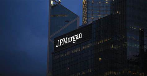 Bitcoin Miners With HPC Exposure Underperformed BTC for Third Straight Month: JPMorgan