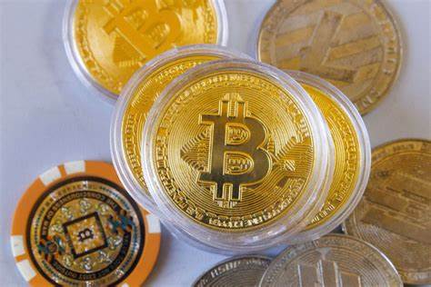 Bitcoin ETF Issuers Clear Major Hurdle on Path to SEC Approval - Bloomberg