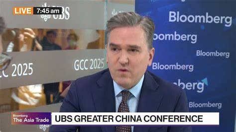 UBS APAC President Khan on Strategy, Rates & Volatility