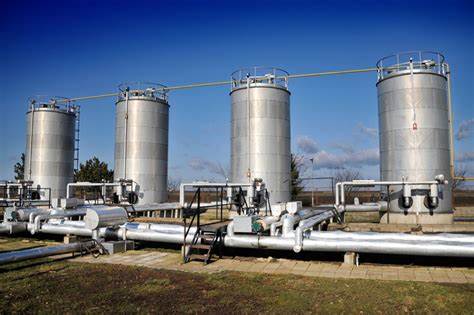U.S. Natural Gas Edges Up Ahead of Storage Data