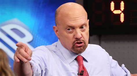 Jim Cramer Predicts Bitcoin Is "Topping Out", so Naturally Everyone Is Waiting for a Rally - DailyCoin