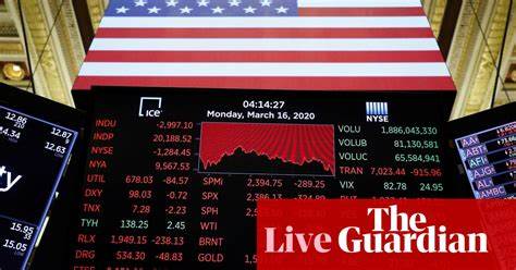 Wall Street latest: Wall Street and global markets tumble over fears of US recession - BBC.com