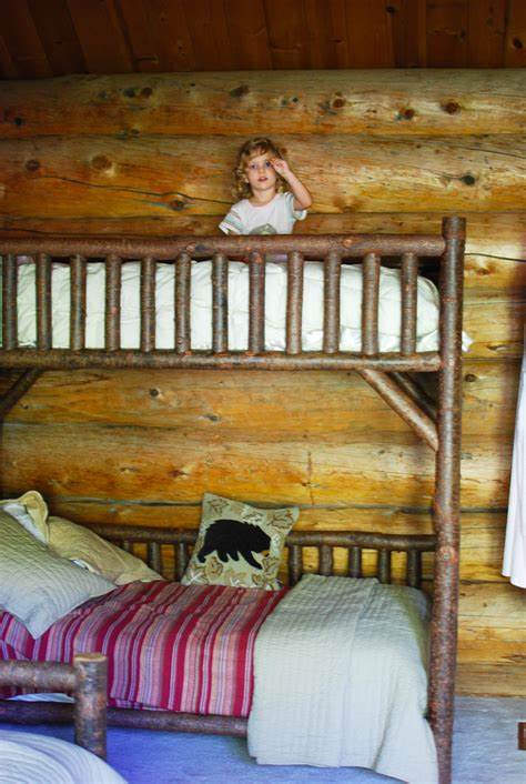 Tetris founder's family village is collapse-proof, remote offgrid-topia [video]