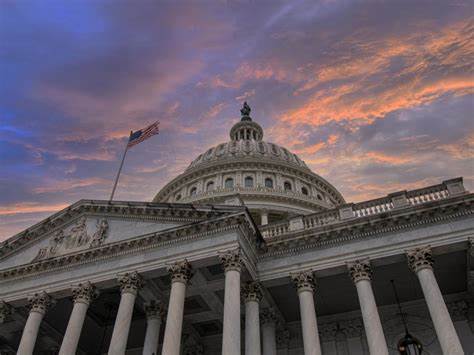 'Economic heart attack': 3 top experts detail how they see a possible US debt crisis unfolding