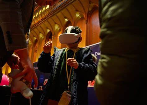 Mark Zuckerberg wants Meta to be something it isn't