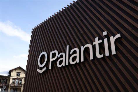 Palantir Stock Closes at Record High as Tariff Optimism Drives Tech Rally