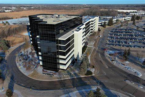 Kohl’s to close Ohio fulfillment center, lay off 768