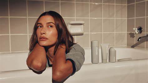E.l.f. Beauty Tops Forecasts, Buys Hailey Bieber's Rhode for Up to $1 Billion
