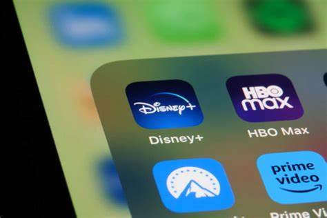 Warner Bros Discovery moving towards splitting company, CNBC reports