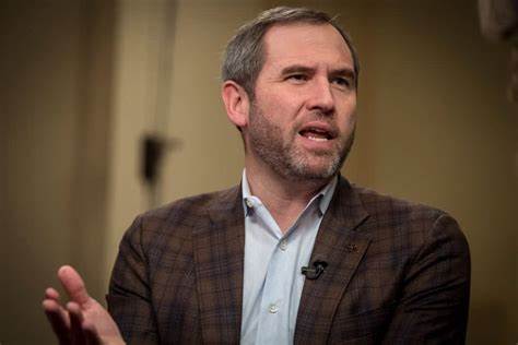 Ripple’s CEO Brad Garlinghouse Lambasts Former SEC Chairman Jay Clayton in Wake of Ripple's Legal Triumph - DailyCoin