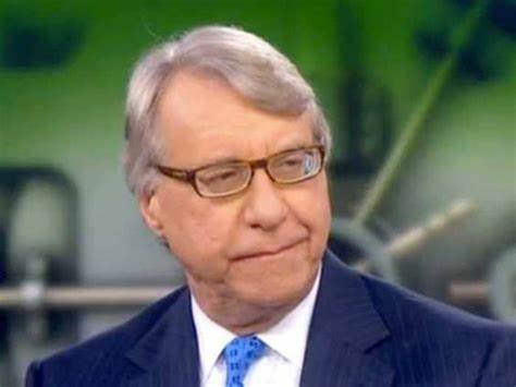 Jim Chanos is Buying Bitcoin and Shorting Strategy