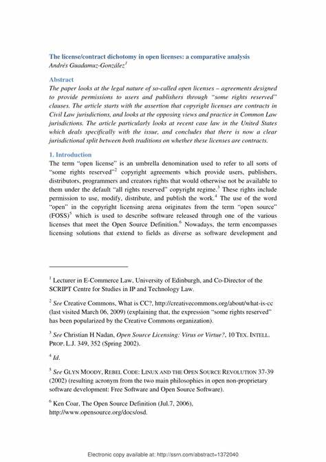 The License/Contract Dichotomy in Open Licenses: A Comparative Analysis