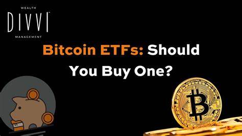 Should you jump on the bitcoin bandwagon? Expert predictions - and the precautions you MUST take