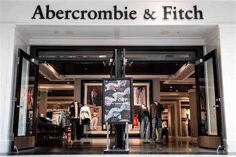 JPMorgan Slashes PT on Abercrombie & Fitch (ANF) to $141, Keeps an Overweight Rating