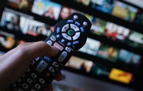 Netflix, Reddit downgraded: Wall Street's top analyst calls