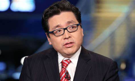 Why 2025 Could Be a Breakout Year for Bitcoin: A Closer Look at Tom Lee’s Bold Prediction - Chhattisgarhprimetime