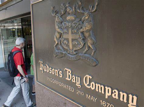 Hudson's Bay falls after 355 years: failure of retail icon