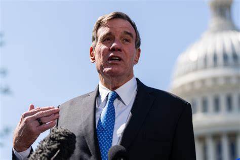 Senate advances a major crypto regulation bill on a bipartisan vote