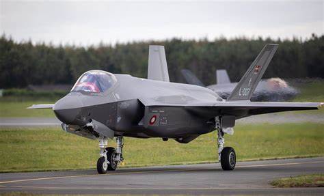 F-35 fighter flying in Texas sent data to an air base 5K miles away in Denmark