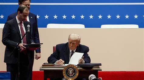 Highlights from oral arguments in case over Trump's birthright citizenship order