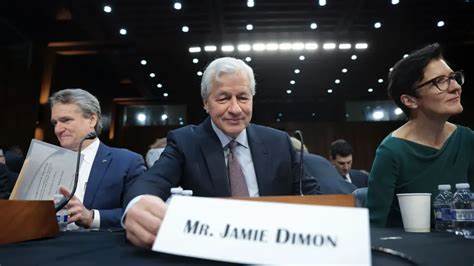 JPMorgan CEO Jamie Dimon Labels Bitcoin ‘A Ponzi Scheme,’ Draws Industry Ire