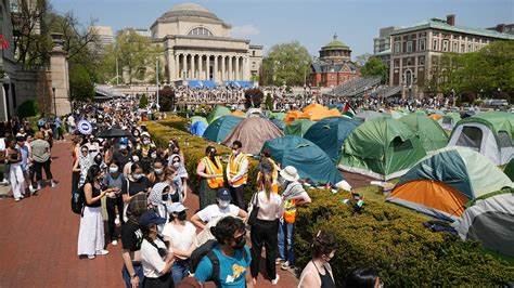How Columbia University is tearing itself apart to please Trump