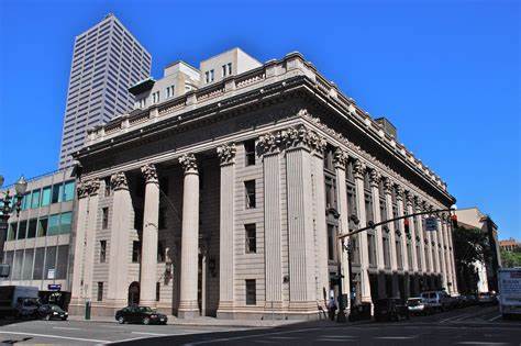US banking regulator greenlights crypto services for national banks