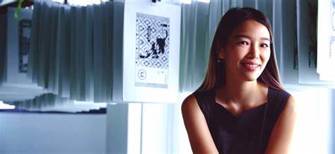 Contemporary artist Red Hong Yi on Bitcoin, banknotes and art that upends convention - Options The Edge