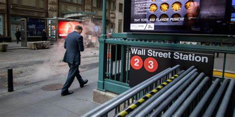 5 Ways Wealthy Investors Are Positioning Themselves During 2025’s Market Turmoil
