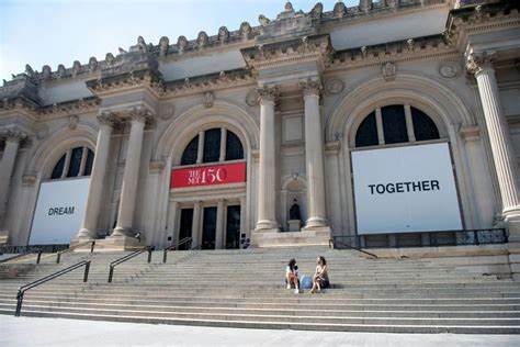Metropolitan Museum gibt Spenden in Höhe von 550.000 US-Dollar von FTX, der bankrotten Kryptowährungsbörse, zurück – Art Newspaper
