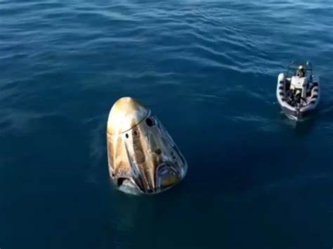 SpaceX will begin decommissioning Dragon spacecraft