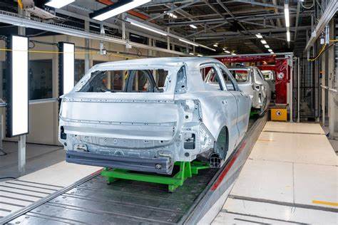 Volvo Cars’ Ghent plant in Belgium starts EX30 production