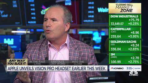 Bull Case "Back on the Table" for Apple, Microsoft, and Palantir Following Trade Truce, Says Dan Ives