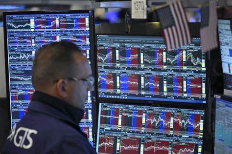 Why the S&P 500 Could Hit 6200 Despite a 5% Bond Yield