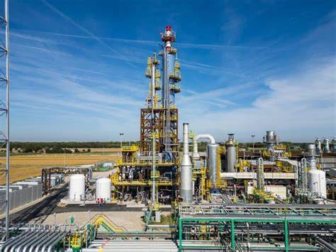 BlackRock’s GIP to buy controlling stake in Eni carbon capture business
